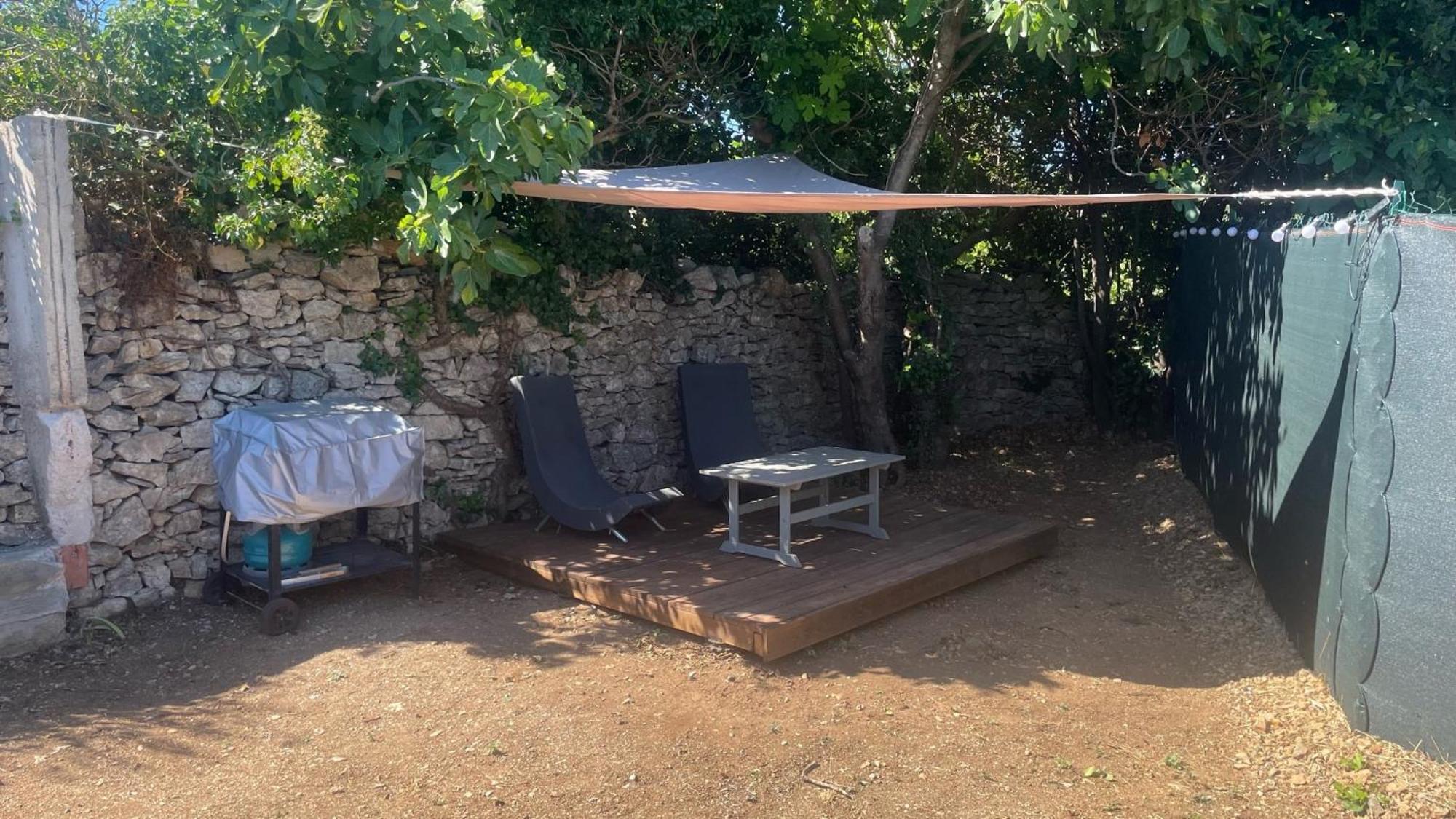 Mobil-Home En Pleine Nature A 3 Mins Du Lac Du Salagou Avec Vue Panoramique Lacoste  Ngoại thất bức ảnh
