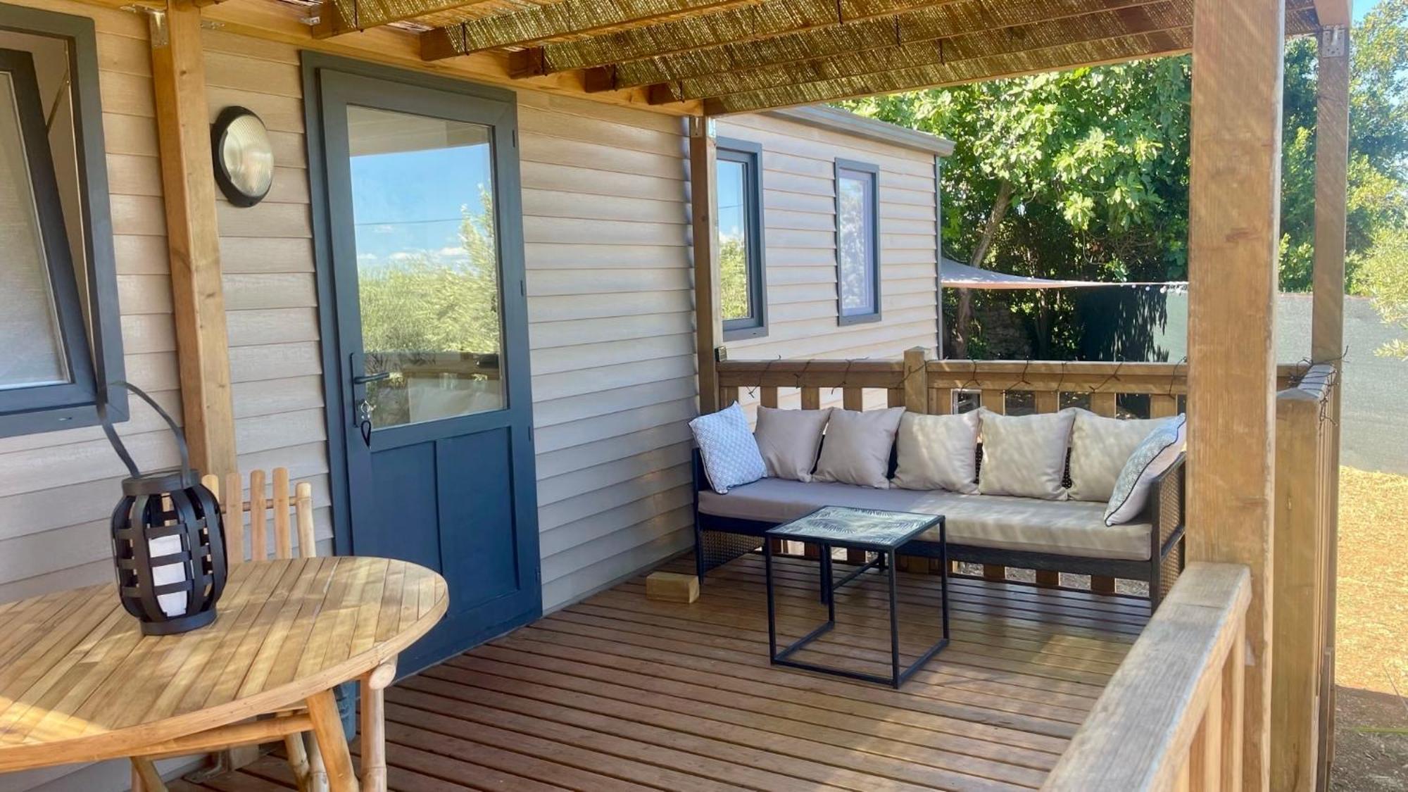 Mobil-Home En Pleine Nature A 3 Mins Du Lac Du Salagou Avec Vue Panoramique Lacoste  Ngoại thất bức ảnh